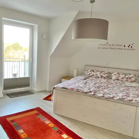 Sonnige Kuschelzeit Apartment Niebull Exterior photo